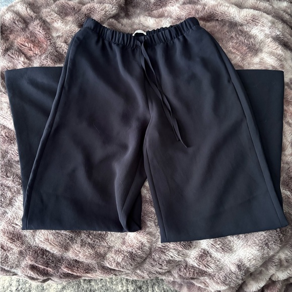 NWOT Aritzia The Lodge Pant - Crepette